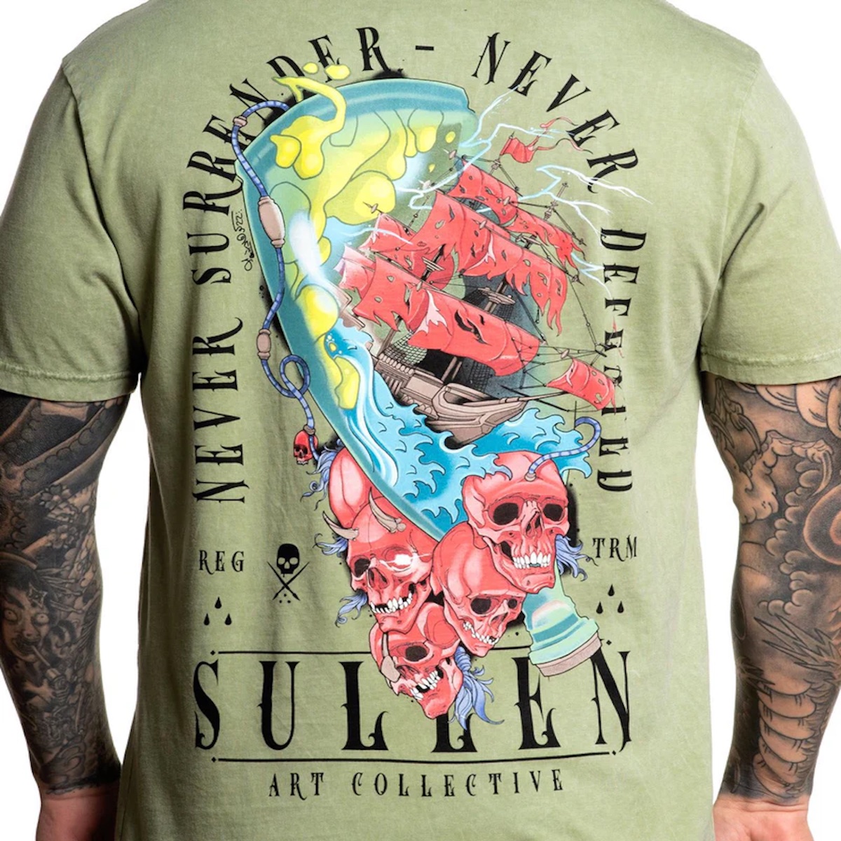 Sullen Clothing - Pirates 1 Ton Premium Tee Size: XL